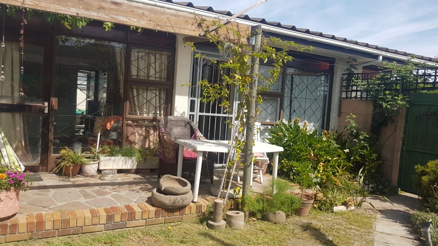 3 Bedroom Property for Sale in Kleinbegin Western Cape